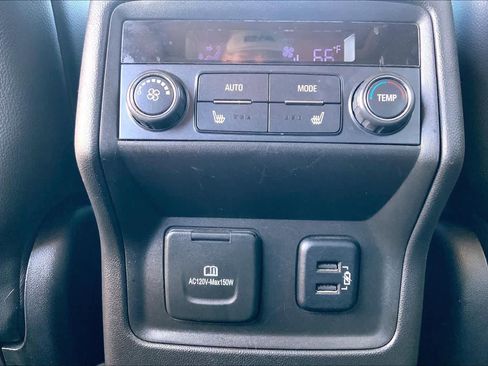 Used 2017 GMC Acadia Denali w/ Technology Package image 33