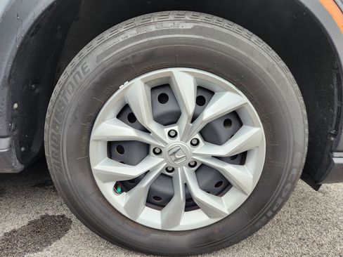 Used 2024 Honda CR-V LX image 5