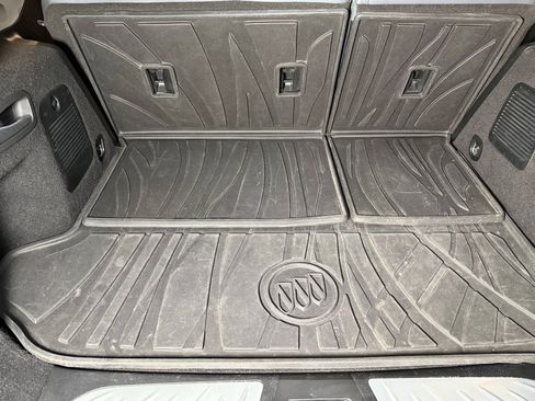 Used 2019 Buick Envision Essence image 22