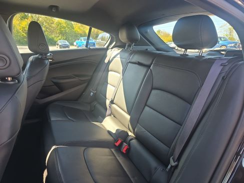 Used 2017 Chevrolet Cruze Premier image 14