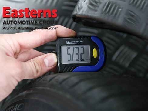 Used 2021 Tesla Model 3 Standard Range Plus image 24