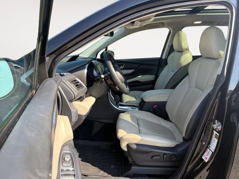 Used 2019 Subaru Ascent Limited w/ Popular Package #3 AWD/4WD image 9