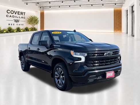 Used 2025 Chevrolet Silverado 1500 RST RWD image 1