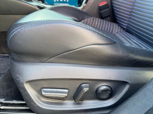 Used 2020 Toyota Corolla XSE image 23