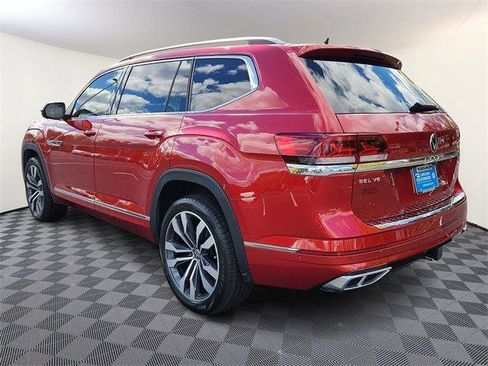 Certified 2022 Volkswagen Atlas SEL Premium image 4