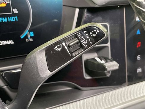 Used 2024 Porsche Cayenne image 43