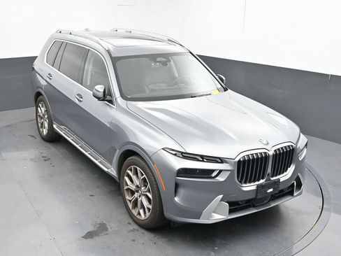 Used 2026 BMW X7 xDrive40i AWD/4WD image 24