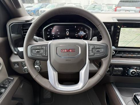New 2026 GMC Sierra 1500 SLT AWD/4WD image 10
