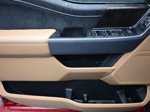 Used 2021 Ford F150 Lariat w/ Trailer Tow Package image 10