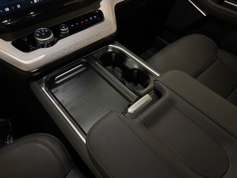 New 2026 Ford Expedition Max Active RWD image 32