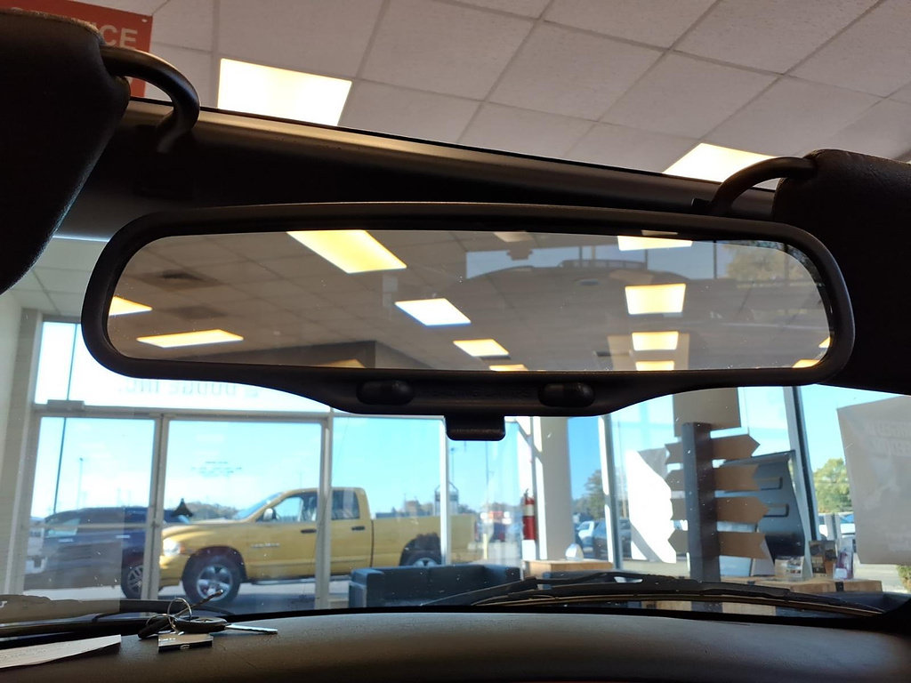 Used 1999 Plymouth Prowler RWD image 23