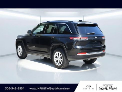 Used 2023 Jeep Grand Cherokee Limited AWD/4WD image 6