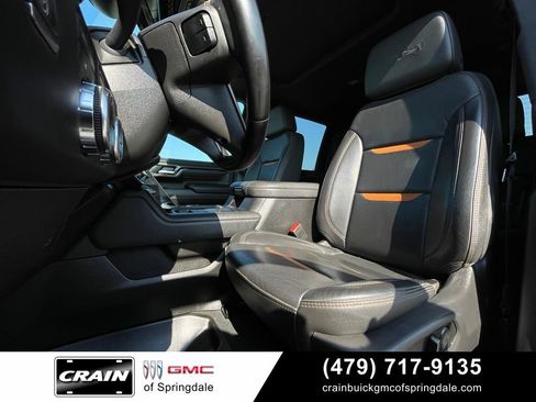 Used 2025 GMC Sierra 2500 AT4 w/ AT4 Premium Plus Package AWD/4WD image 24