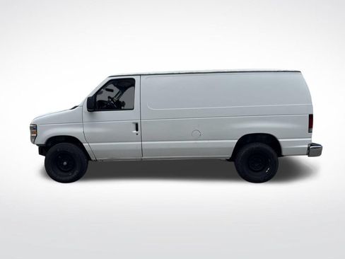 Used 2008 Ford E-250 and Econoline 250 RWD image 8
