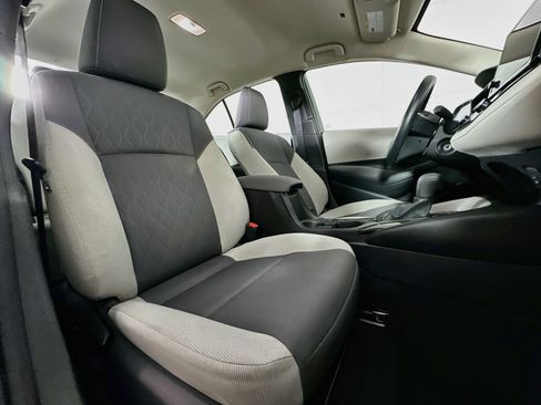 Used 2025 Toyota Corolla LE FWD image 28