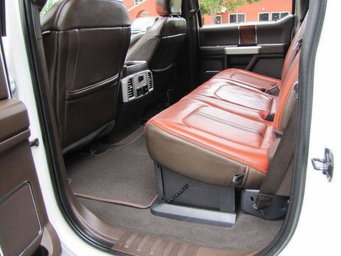 Used 2019 Ford F250 King Ranch w/ King Ranch Ultimate Package AWD/4WD image 19