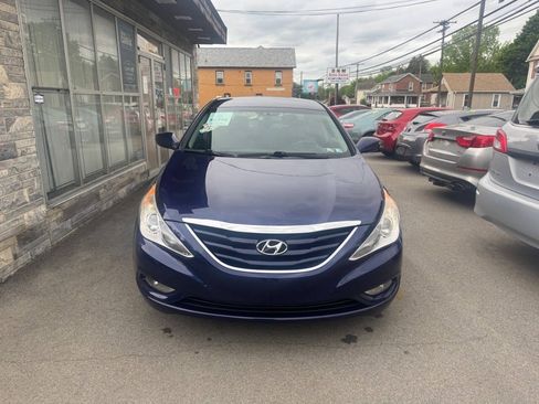 Used 2013 Hyundai Sonata GLS w/ Popular Equipment Pkg FWD image 4