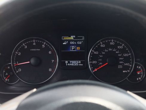 Used 2013 Subaru Outback 2.5i Limited AWD/4WD image 22