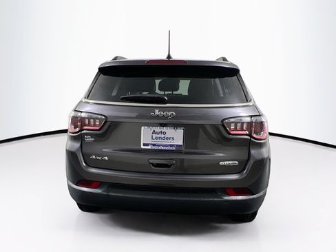 Used 2022 Jeep Compass Latitude AWD/4WD image 6