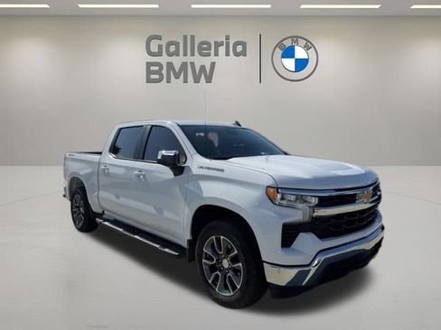 Used 2023 Chevrolet Silverado 1500 LT AWD/4WD image 5