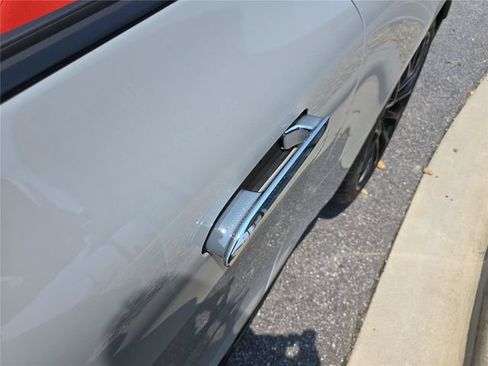 Used 2024 Mercedes-Benz SL 63 AMG 4MATIC image 12