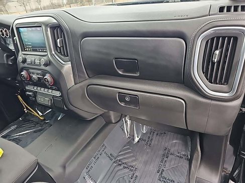 Used 2021 Chevrolet Silverado 1500 RST image 12