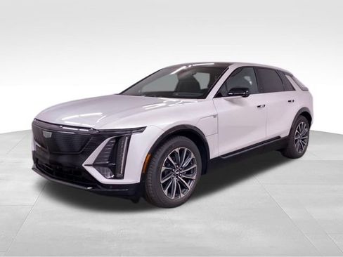 New 2025 Cadillac Lyriq Sport AWD/4WD image 4
