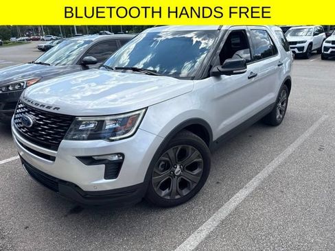 Used 2018 Ford Explorer Sport w/ Equipment Group 401A AWD/4WD image 3