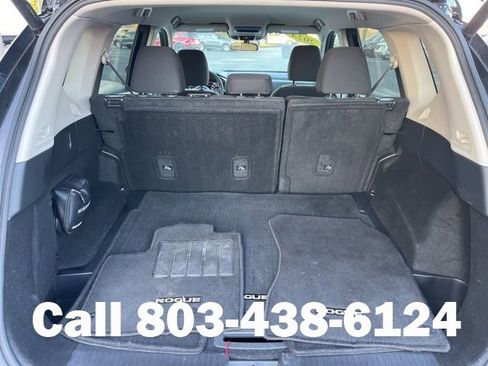 Used 2024 Nissan Rogue SV image 31