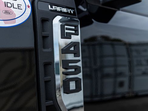 New 2026 Ford F450 Lariat image 15