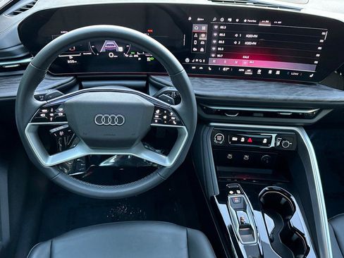 Certified 2025 Audi Q5 Premium Plus w/ Premium Plus image 14