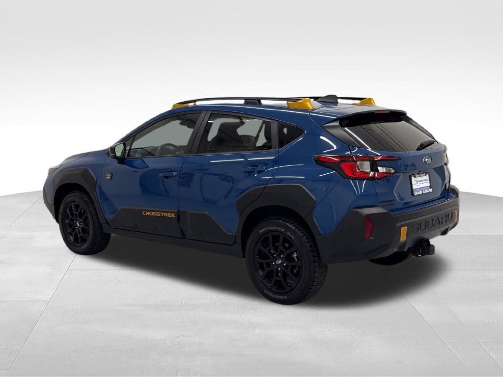 Used 2024 Subaru Crosstrek 2.5i Wilderness w/ Crosstrek Mirror Package AWD/4WD image 6
