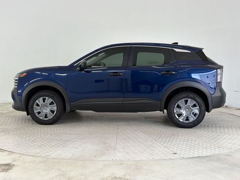 Used 2026 Nissan Kicks S FWD image 2
