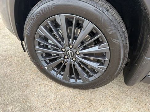 New 2026 Nissan Pathfinder SL FWD image 8