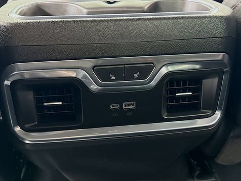 Used 2024 Chevrolet Silverado 3500 High Country w/ High Country Premium Package AWD/4WD image 23