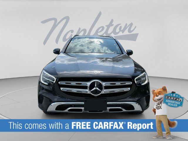 Used 2022 Mercedes-Benz GLC 300 4MATIC w/ Multimedia Package Lite image 2