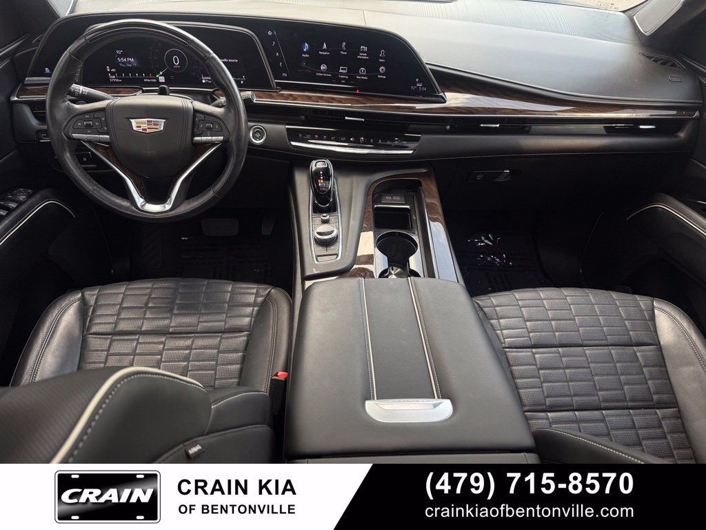 Used 2023 Cadillac Escalade Premium Luxury Platinum w/ LPO, Floor Liner Package AWD/4WD image 28