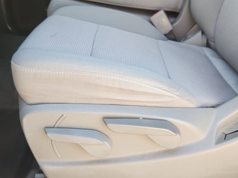 Used 2016 GMC Sierra 1500 Base w/ Sierra Convenience Package image 24