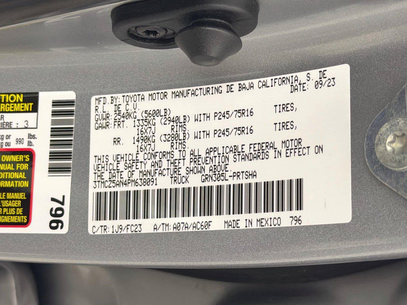 Used 2023 Toyota Tacoma SR5 AWD/4WD image 39