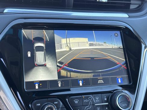 Used 2020 Chevrolet Bolt Premier w/ Infotainment Package image 14