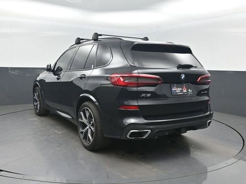 Used 2019 BMW X5 xDrive40i w/ M Sport Package image 3