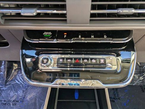 Used 2024 Lincoln Corsair Grand Touring w/ Equipment Group 301A image 17