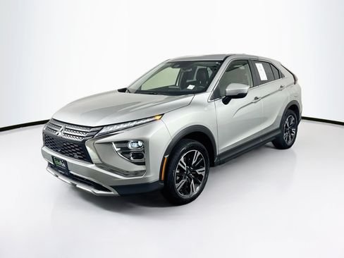 Used 2024 Mitsubishi Eclipse Cross SE AWD/4WD image 3