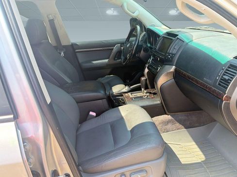 Used 2009 Toyota Land Cruiser AWD/4WD image 27