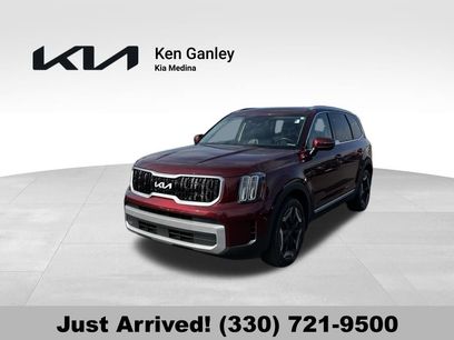 Certified 2024 Kia Telluride EX w/ EX Captain's Chair Package