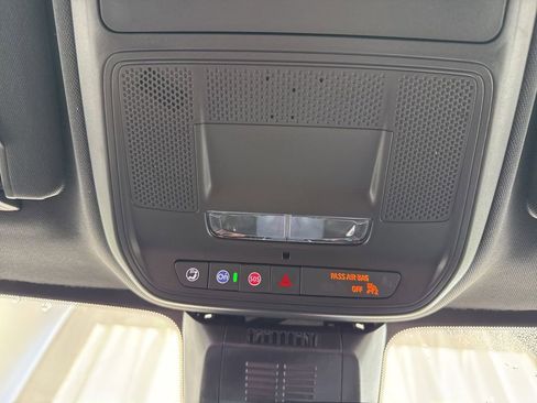 New 2026 GMC Terrain Elevation w/ Elevation Premium Package image 34