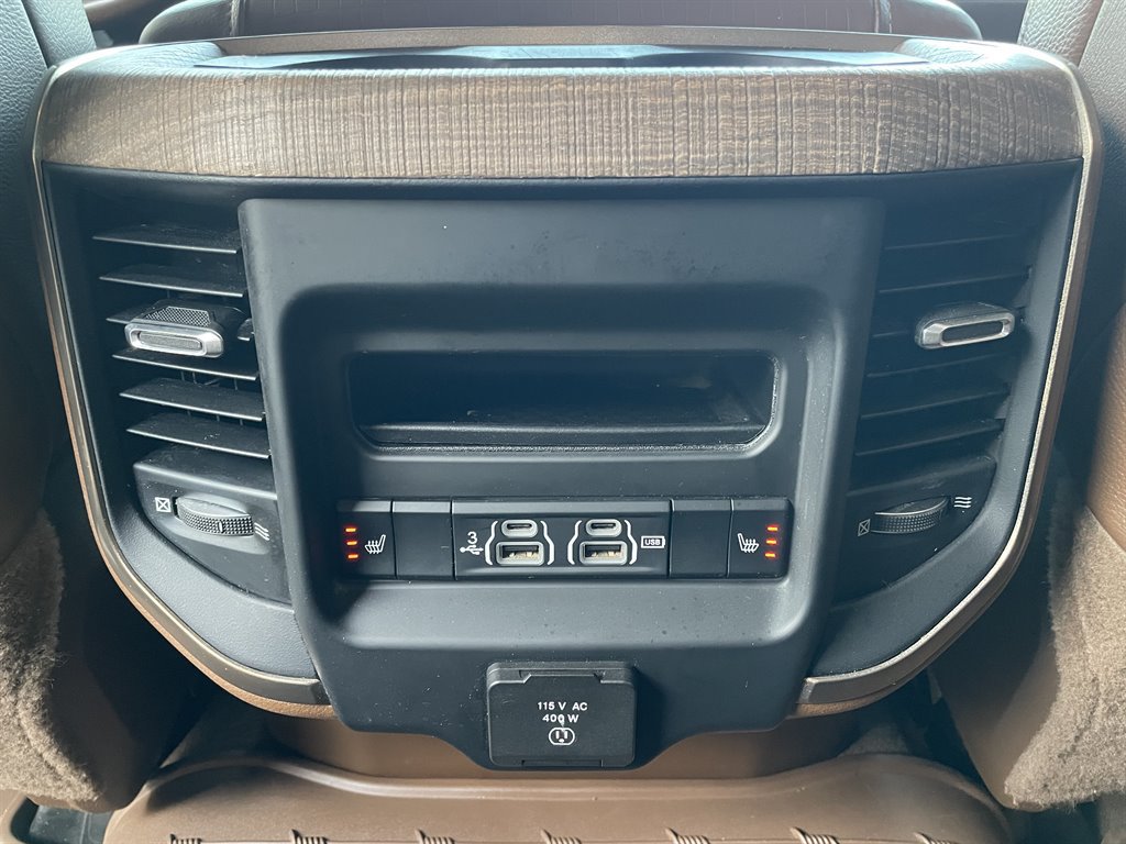 Used 2019 RAM 3500 Limited AWD/4WD image 38
