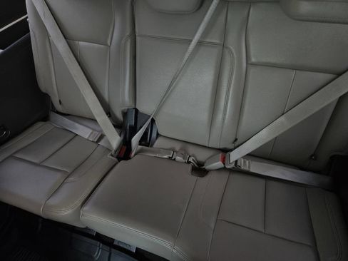 Used 2020 Ford Expedition XLT w/ Equipment Group 201A RWD image 14