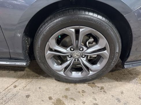 Used 2023 Honda Accord EX image 14