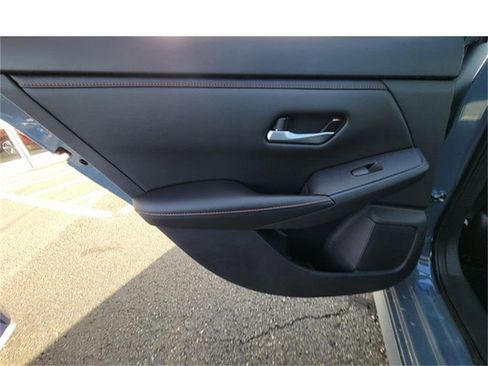 New 2025 Nissan Sentra SR w/ SR Premium Package image 15